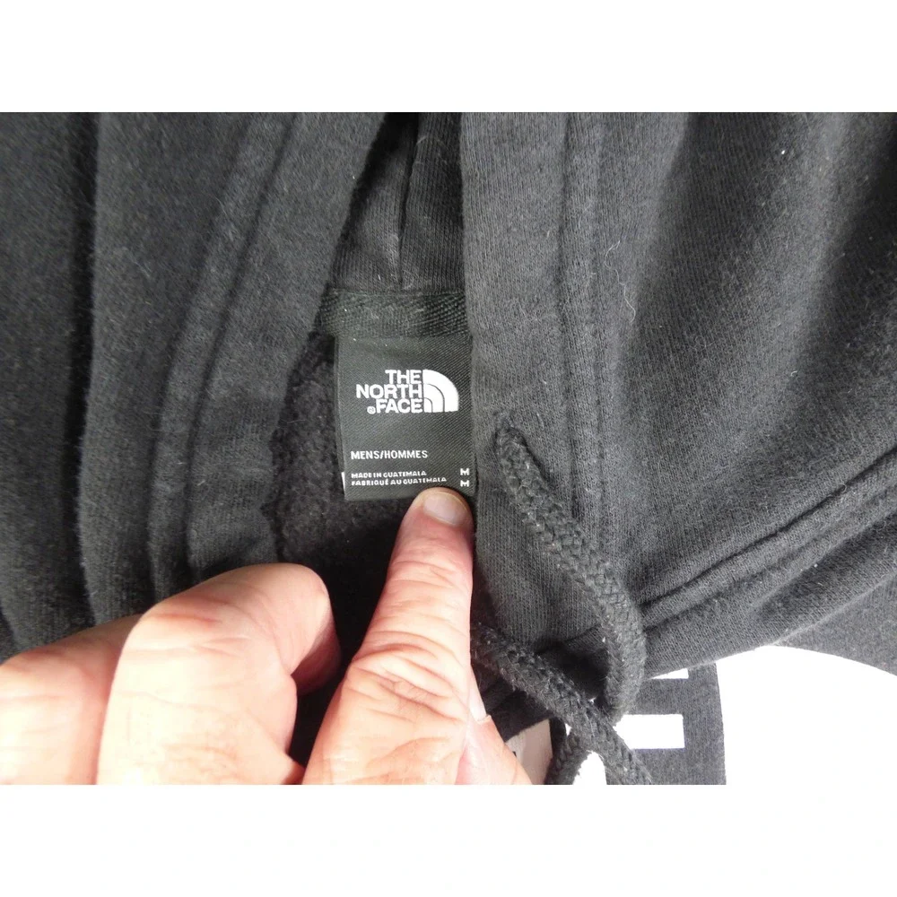 The North Face Mens Half Dome Pullover Hoodie Black M NF0A3FR1